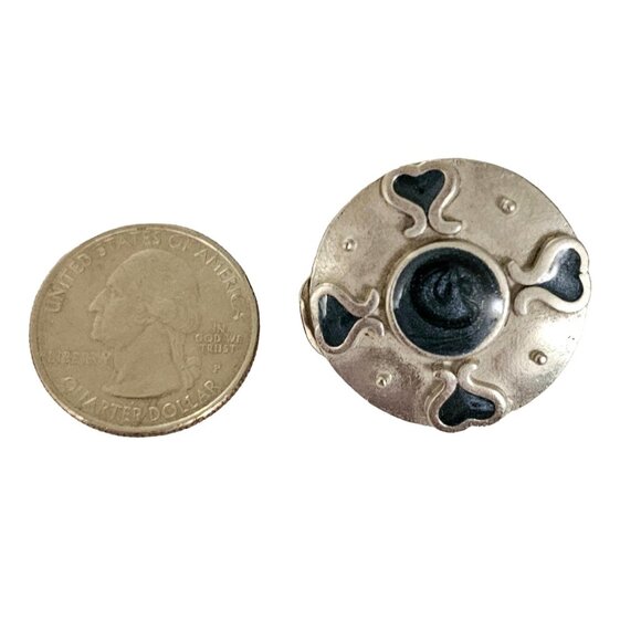 KK/ED Silver Tone Blue Enamel Hearts Modernist Round Clip Earrings, Signed L241 - Picture 9 of 11